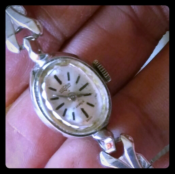 Vulcain Accessories Vintage Vulcain 7 Jewels Ladies Watch Poshmark